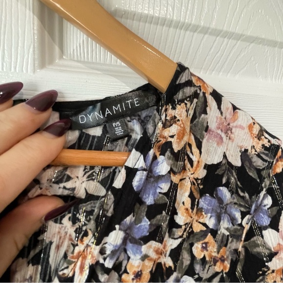 Dynamite Black and Floral Patterned long sleeve romper small - Picture 6 of 14